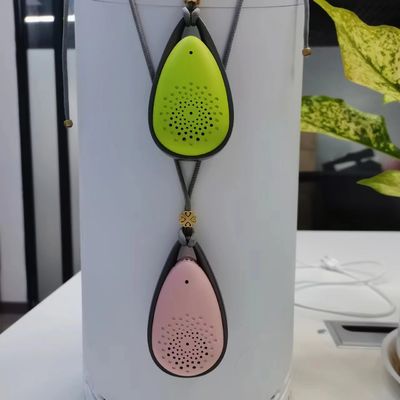 75g পোর্টেবল এয়ার স্টেরিলাইজার ধোঁয়ার জন্য ছোট এয়ার পিউরিফায়ার 20 ডিবি পাওয়ার খরচ 0.2 ওয়াট