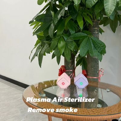 99.৯% স্টেরিলাইজেশন রেট কোল্ড প্লাজমা পোর্টেবল এয়ার স্টেরিলাইজার ৪৮০০মাহের বড় ব্যাটারি সহ